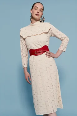VESTIDO TROQUELBEIGE