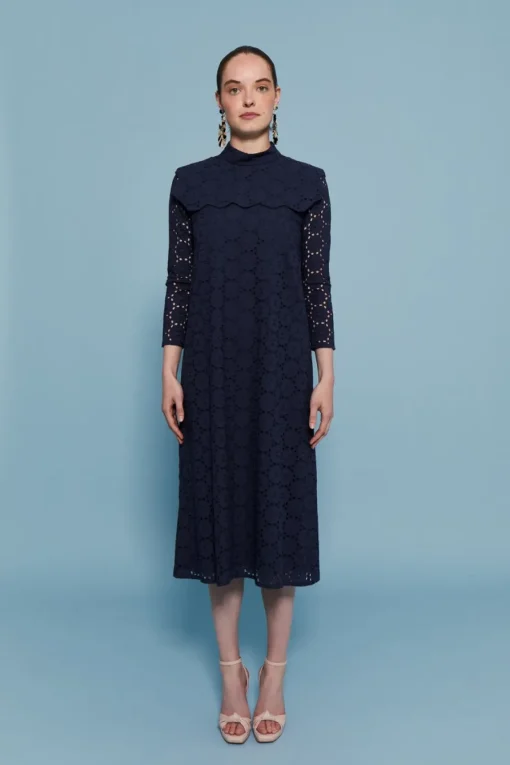 VESTIDO TROQUELMARINO